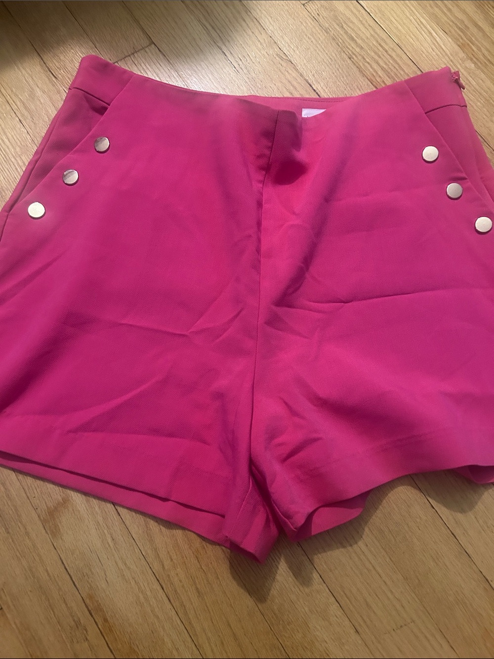 High-Rise Pink Women's Bermuda Shorts with Decorative Buttons